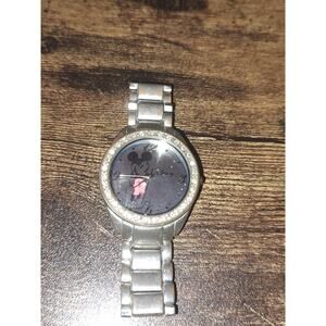 Disney Mickey Mouse Accutime MK2060 Silver Tone Clear Rhinestone Analog Watch